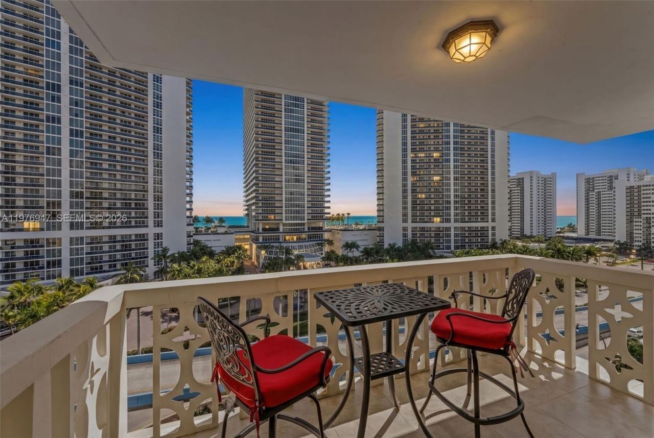 1825 S Ocean Dr, Unit 1014, Hallandale Beach, FL 33009 Photo