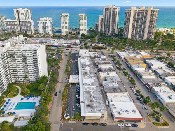 3302 NE 34th St , Unit 3348, Fort Lauderdale, FL 33308