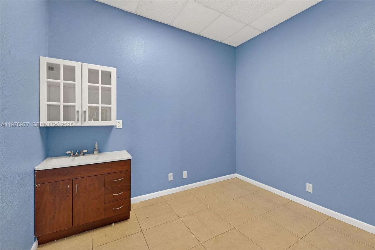 3302 NE 34th St , Unit 3348, Fort Lauderdale, FL 33308 Photo