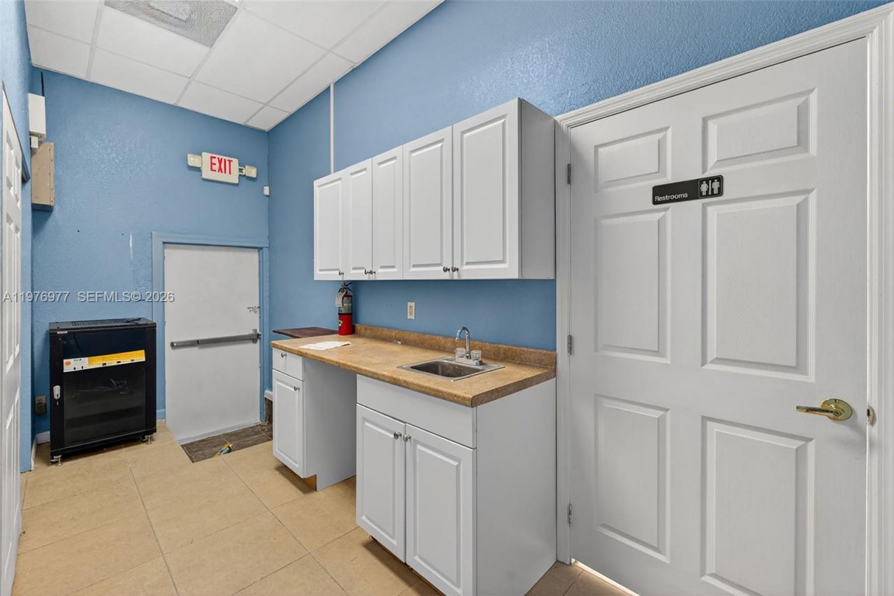 3302 NE 34th St , Unit 3348, Fort Lauderdale, FL 33308 Photo