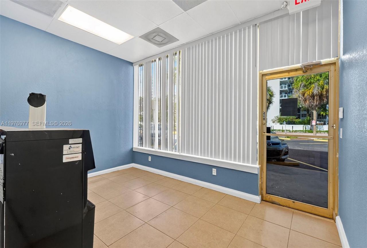 3302 NE 34th St , Unit 3348, Fort Lauderdale, FL 33308 Photo