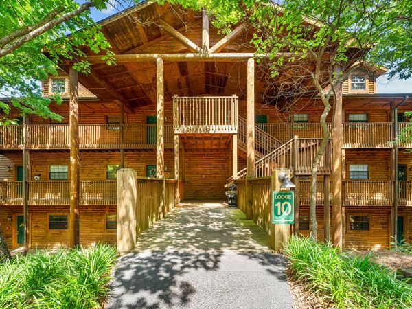 24 Village Trail, Unit 10-3, Branson, MO 65616