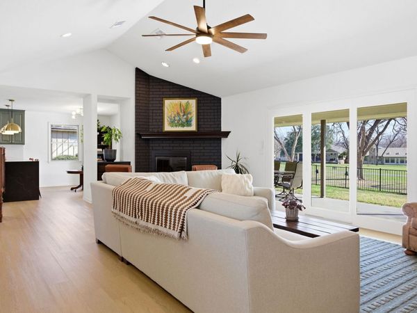 417 Olympia Fields, Meadowlakes, TX 78654