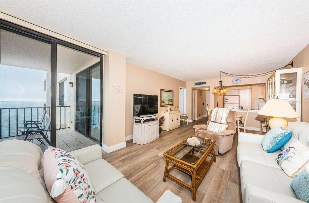 6218 Palma Del Mar Boulevard S, Unit 507, Saint Petersburg, FL 33715 Photo