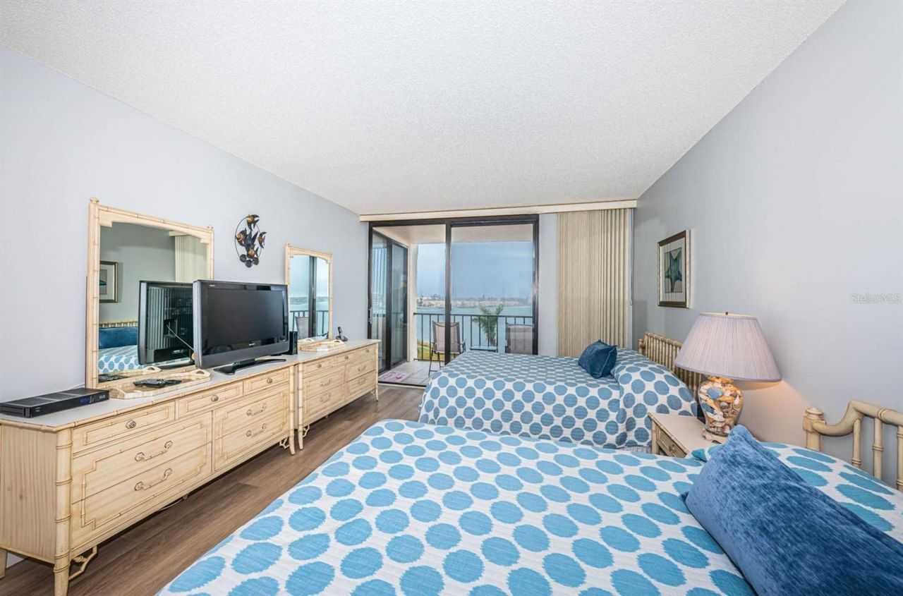 6218 Palma Del Mar Boulevard S, Unit 507, Saint Petersburg, FL 33715 Photo