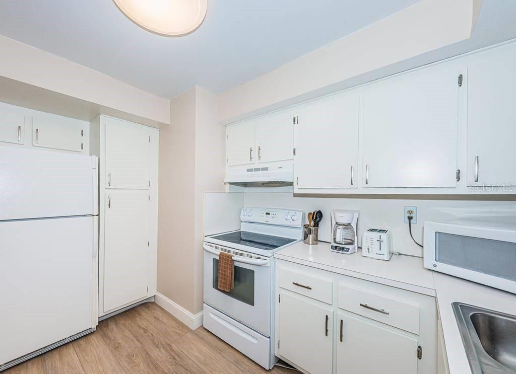 6218 Palma Del Mar Boulevard S, Unit 507, Saint Petersburg, FL 33715 Photo