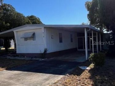 816 BEECHWOOD AVENUE , LADY LAKE, FL 32159