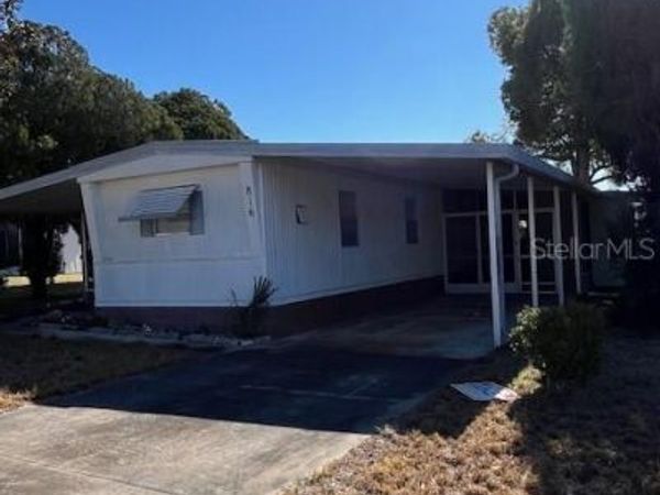 816 BEECHWOOD AVENUE , LADY LAKE, FL 32159