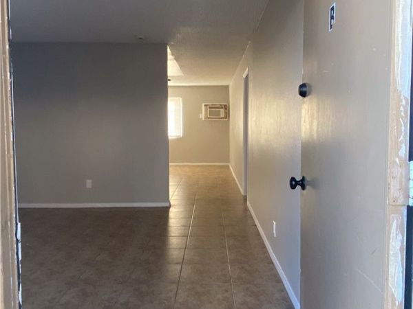 1023 W 8th Street, Unit B, Pomona, CA 91766