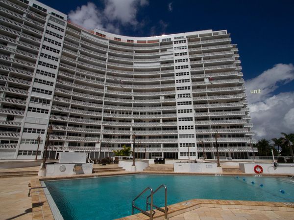 2000 S Ocean Drive, Unit 810, Fort Lauderdale, FL 33316
