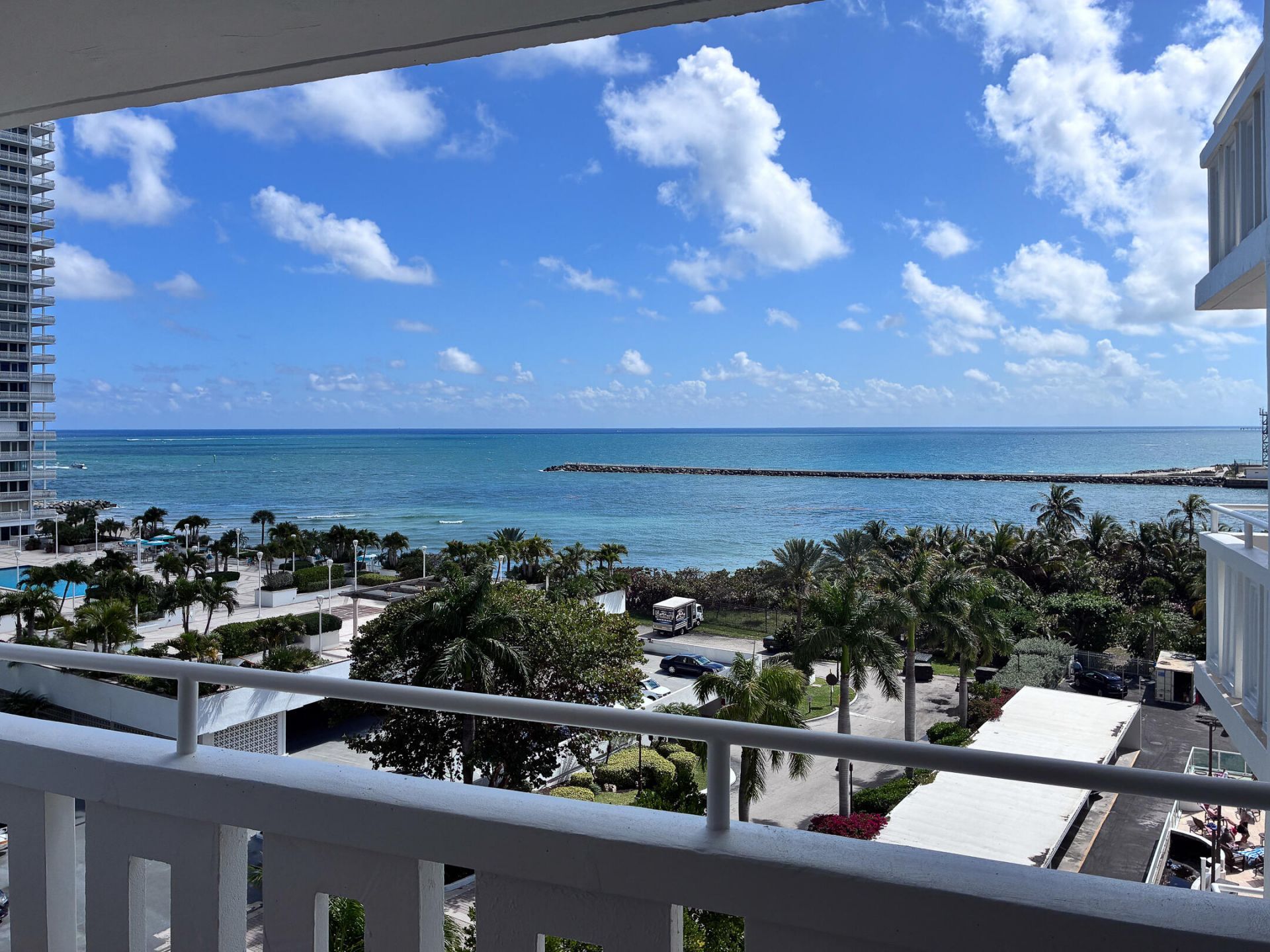 2000 S Ocean Drive, Unit 810, Fort Lauderdale, FL 33316 Photo