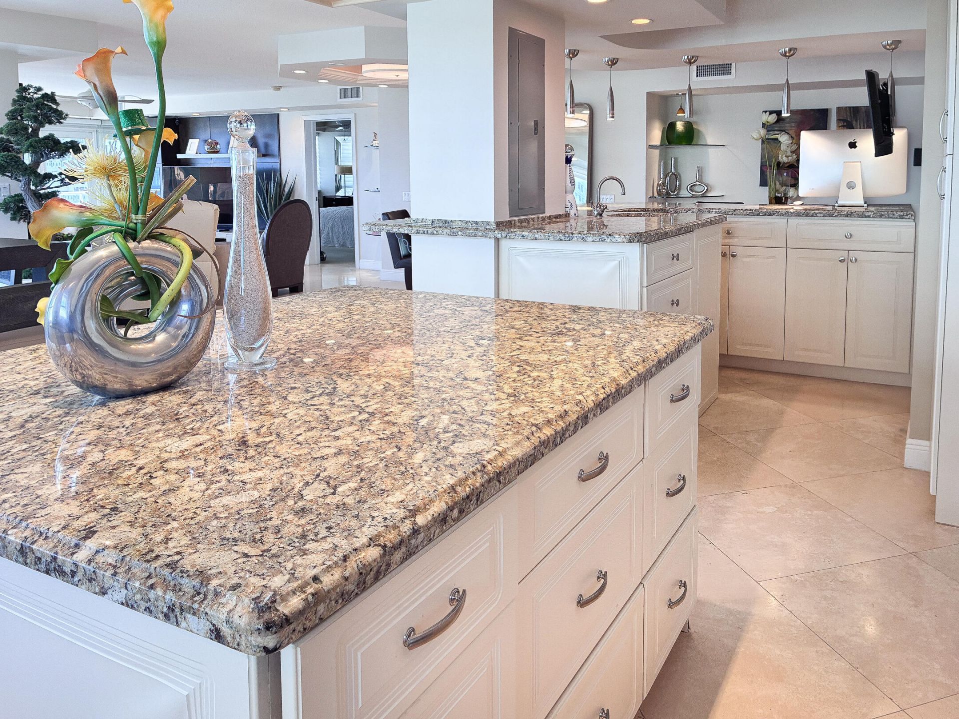 2000 S Ocean Drive, Unit 810, Fort Lauderdale, FL 33316 Photo