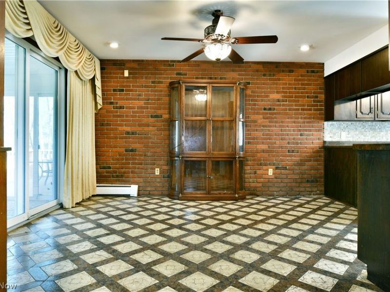 9 Hillside Drive, Girard, OH 44420 Photo 13