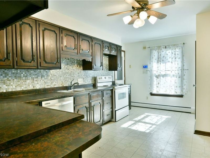 9 Hillside Drive, Girard, OH 44420 Photo 17