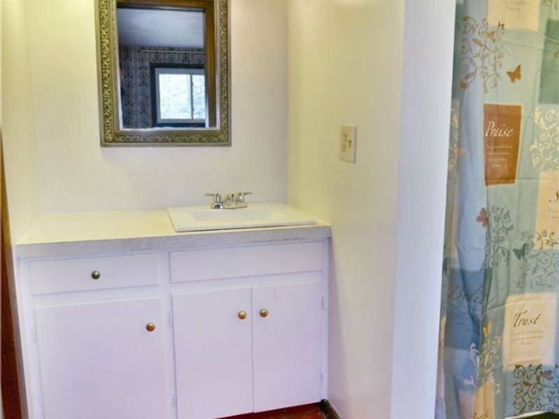 9 Hillside Drive, Girard, OH 44420 Photo 38