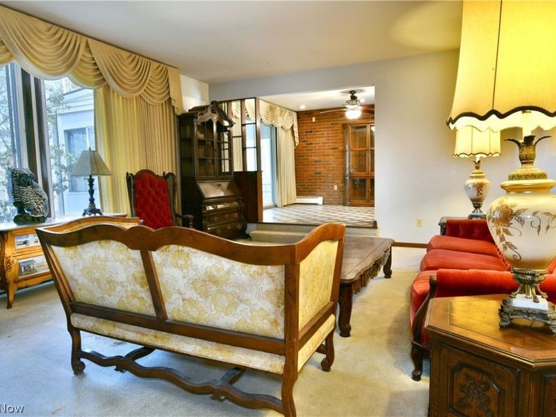 9 Hillside Drive, Girard, OH 44420 Photo 7