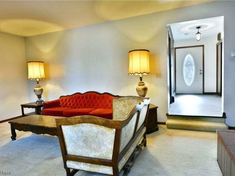 9 Hillside Drive, Girard, OH 44420 Photo 9