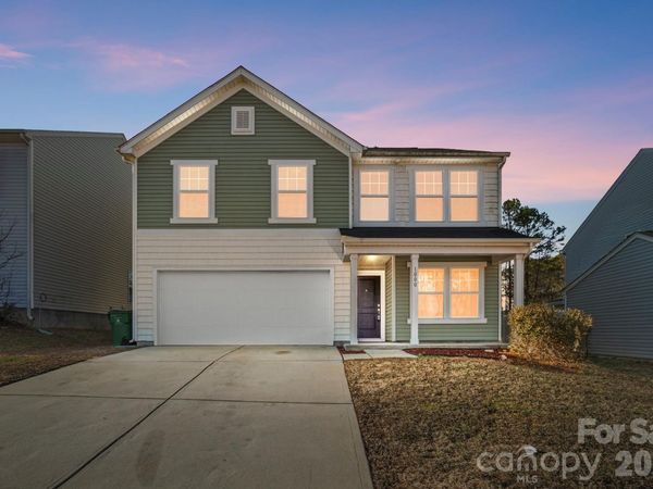 1000 Newfound Hollow Drive , Charlotte, NC 28214