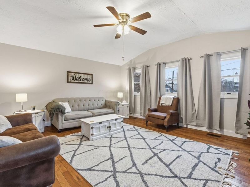 8 E Walnut Street, Marengo, OH 43334 Photo 6