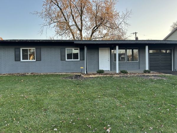 176 Craig Drive , Chicago Heights, IL 60411