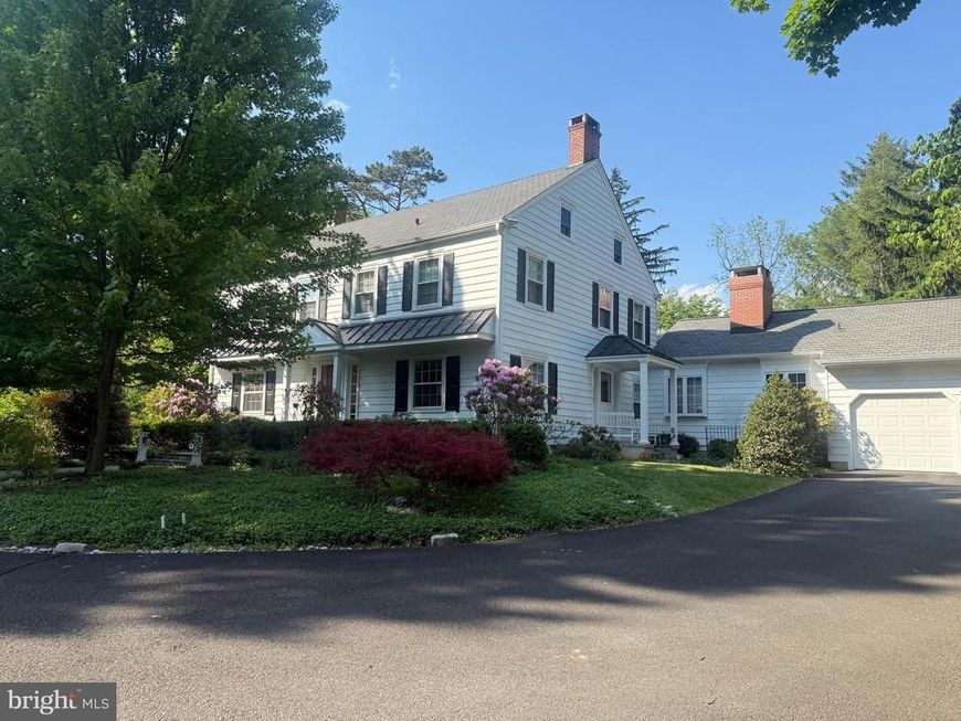 563 Pebble Hill Road, Doylestown, PA 18901 Main Photo