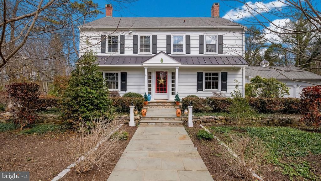 563 Pebble Hill Road, Doylestown, PA 18901 Main Photo