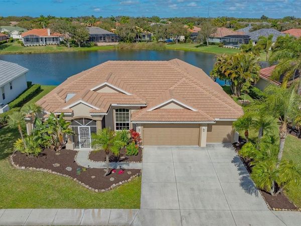 2928 SEASONS BOULEVARD, SARASOTA, FL 34240