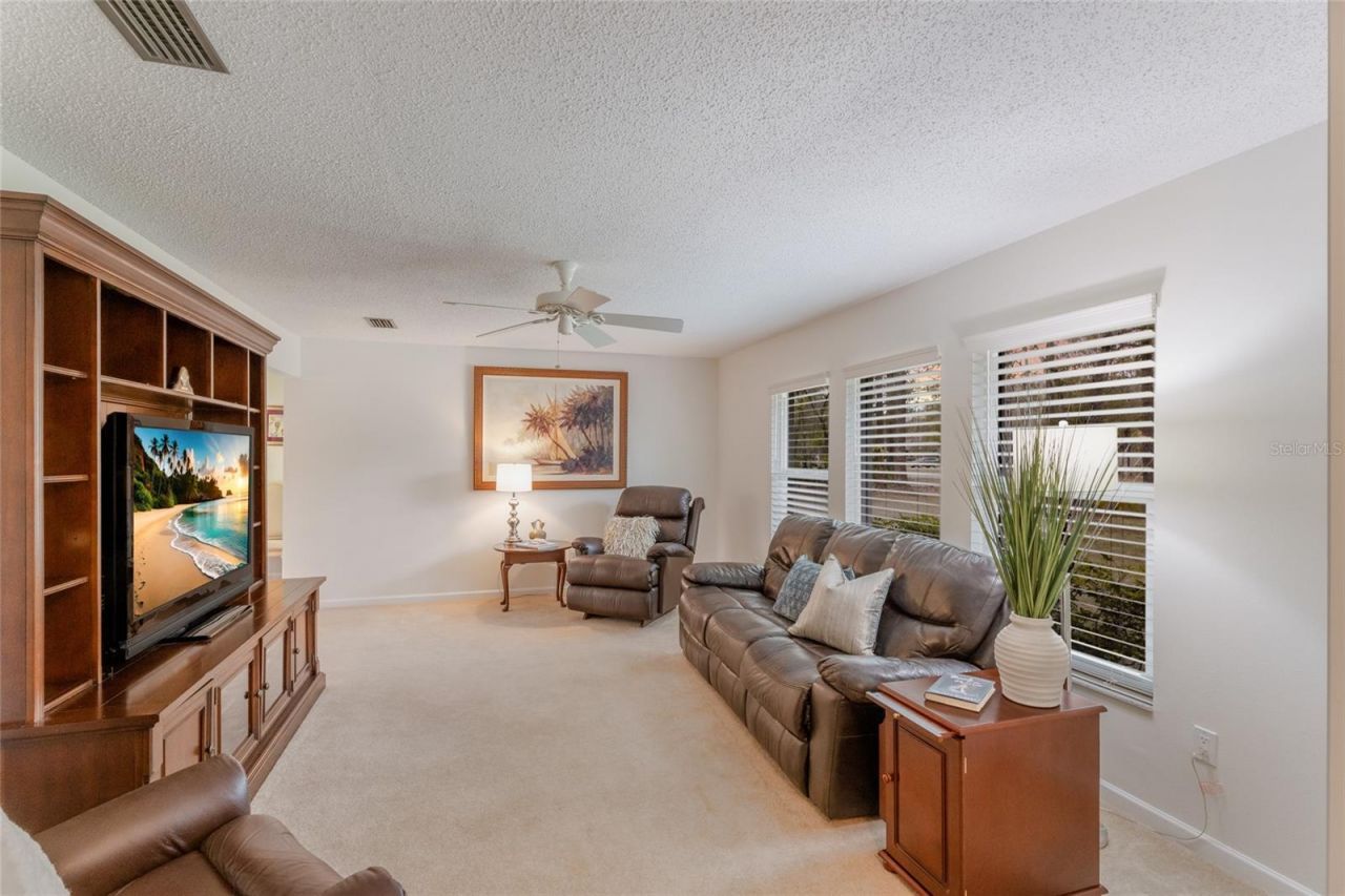 10617 Forest Run Drive, Bradenton, FL 34211 Photo