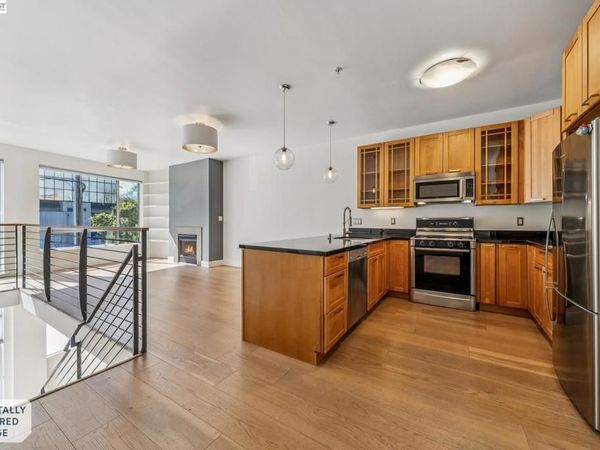 2300 2300 Broadway, Unit 4, Oakland, CA 94612