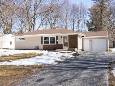 80 Alaimo Drive , Rochester, NY 14625