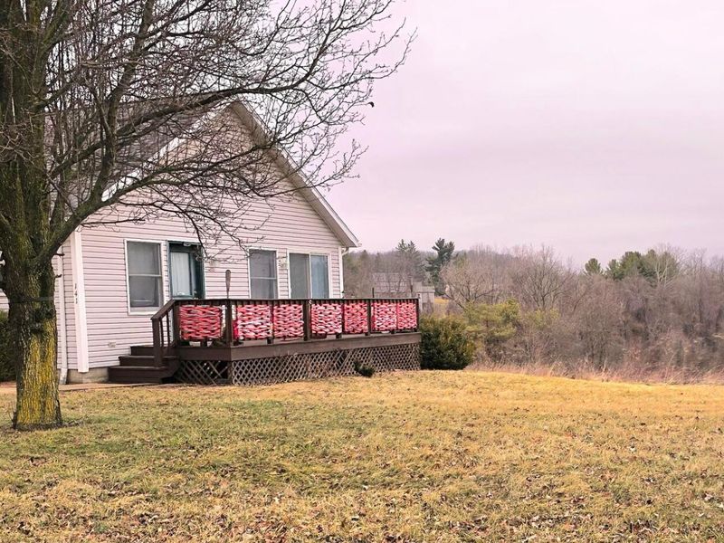 141 Meadowpark Drive, Cambridge, OH 43725 Photo 8