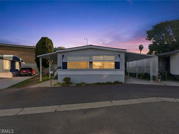 141 E Coronado Lane, Tustin, CA 92780