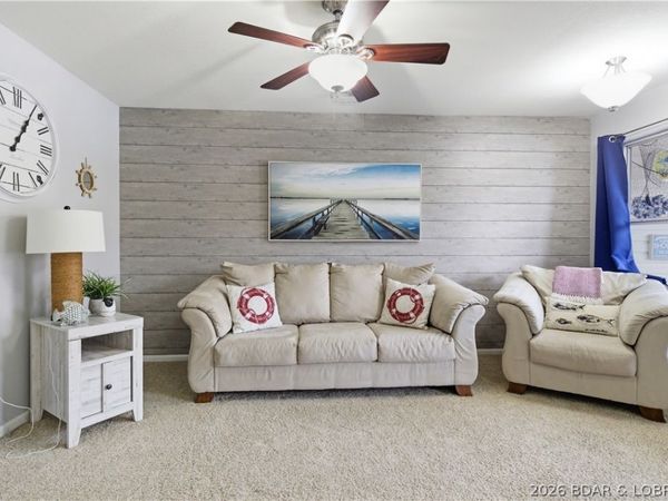 40 lighthouse Road, Unit 102, Lake Ozark, MO 65049