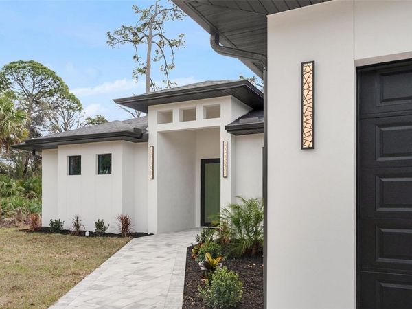 2585 CRANE AVENUE , NORTH PORT, FL 34286