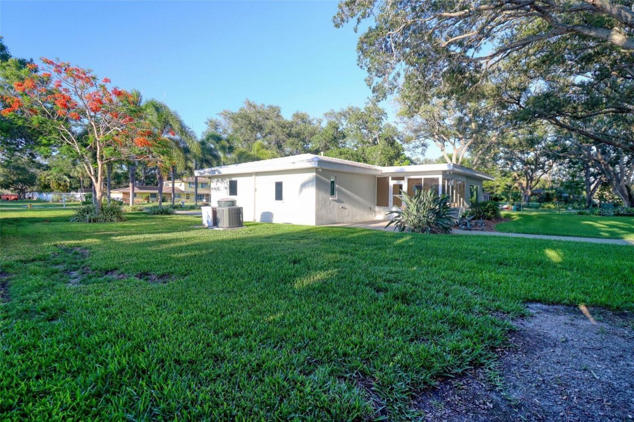 5 Shore Drive, Dunedin, FL 34698 Photo