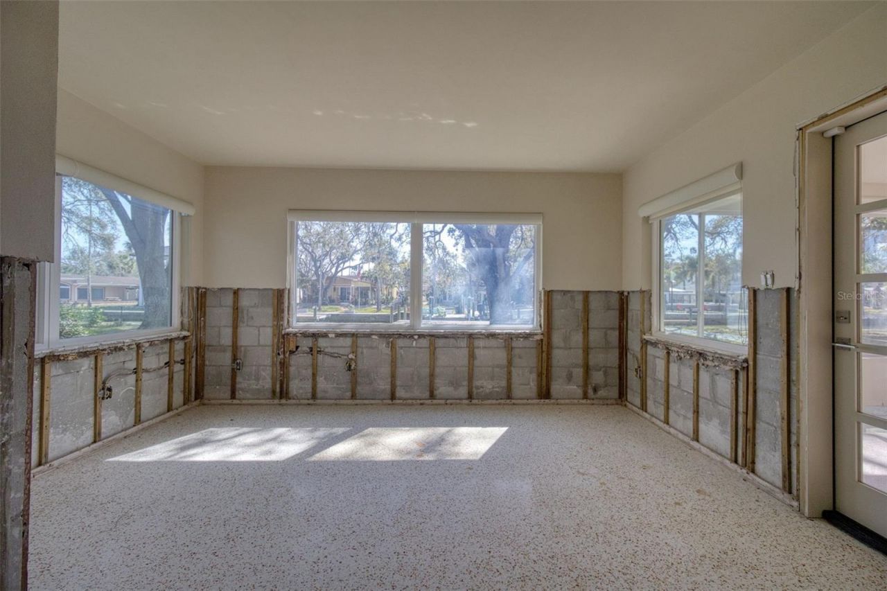 5 Shore Drive, Dunedin, FL 34698 Photo