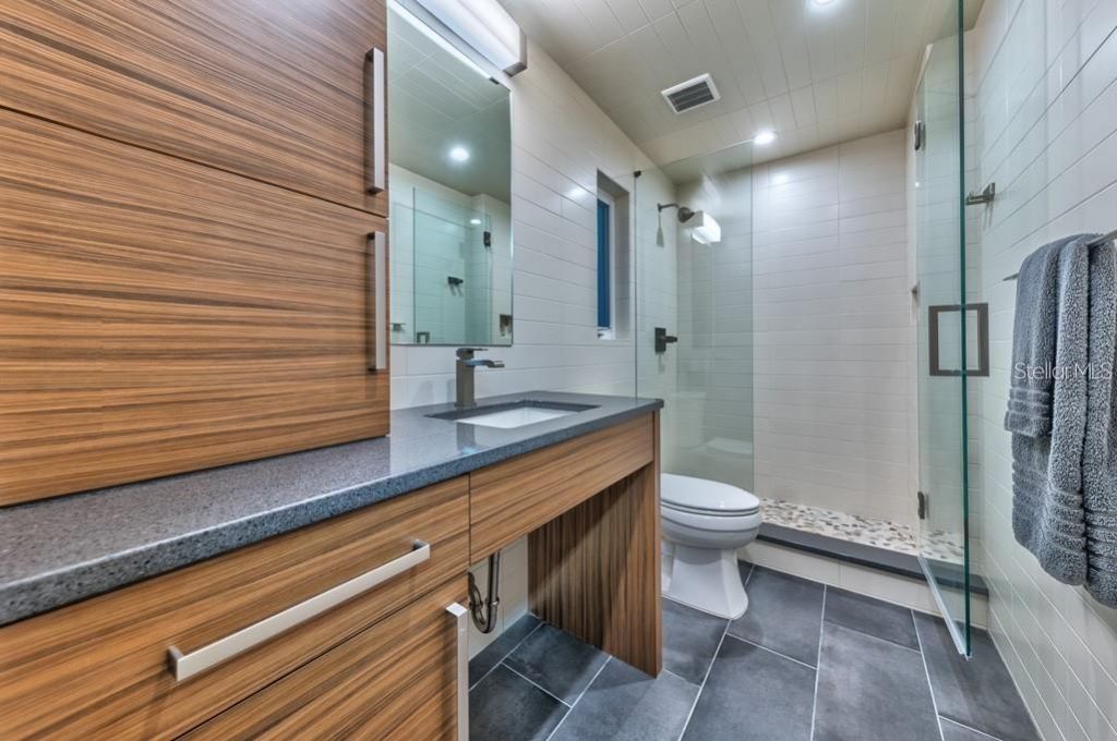 5 Shore Drive, Dunedin, FL 34698 Photo