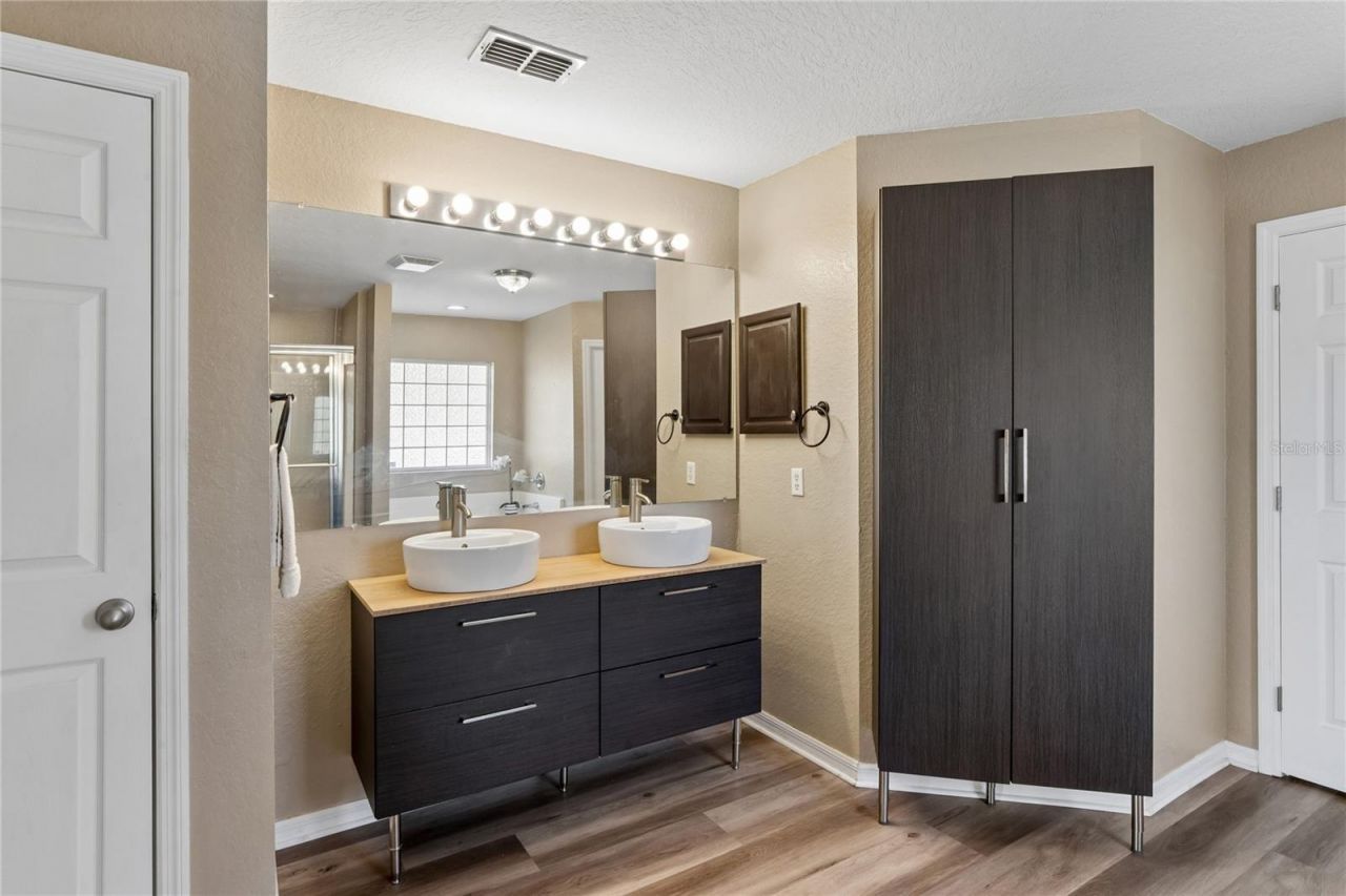 10318 Gifford Drive , Spring Hill, FL 34608 Photo