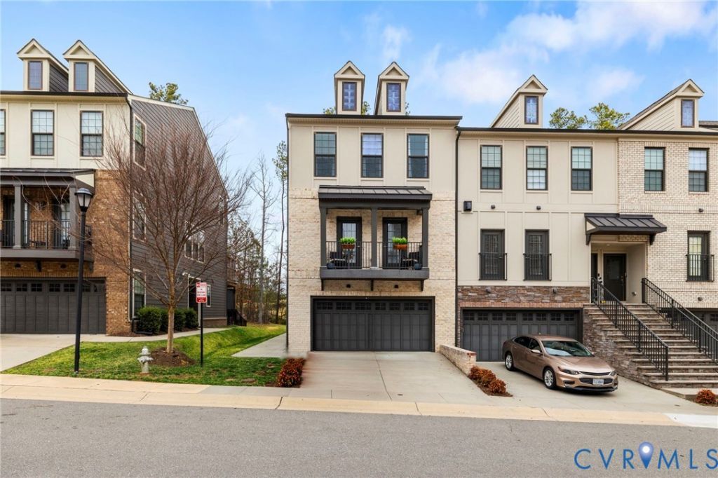 426 Broad Hill Trail, Henrico, VA 23233 Main Photo