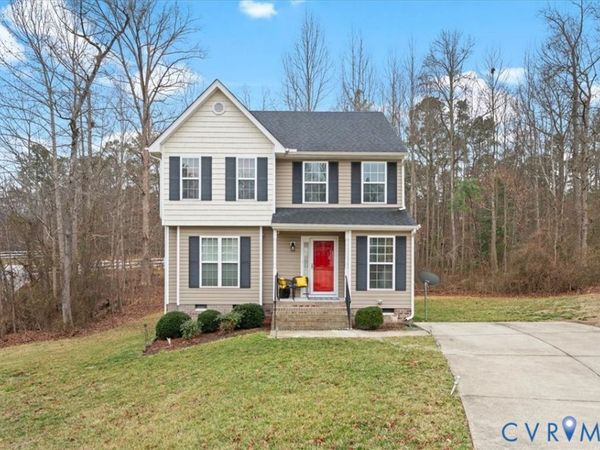4307 Twisted Oak Drive , Colonial Heights, VA 23834