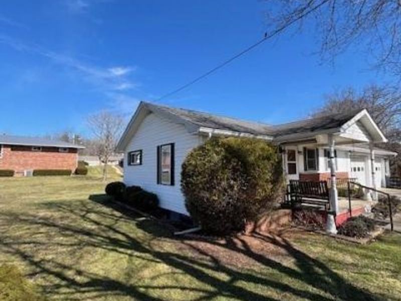 35 Highland Drive, Caldwell, OH 43724 Photo 10