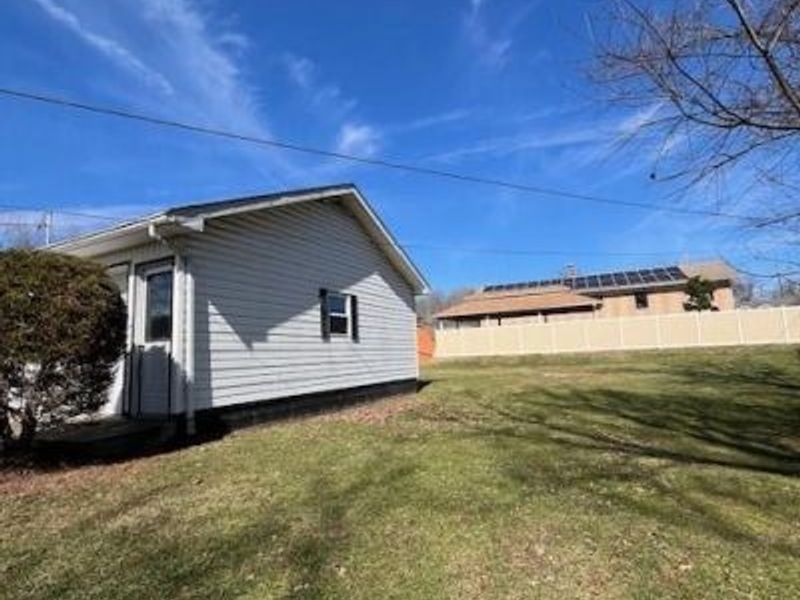 35 Highland Drive, Caldwell, OH 43724 Photo 11