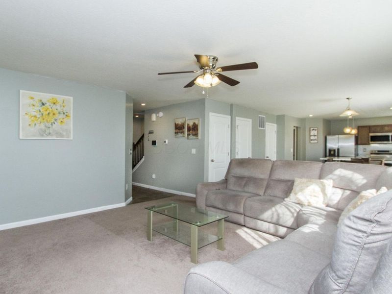 7541 Twisted Bark Drive , Canal Winchester, OH 43110 Photo 10