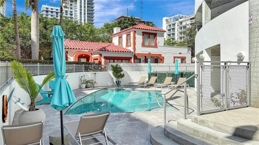 455 NE 25th Street, Unit 902, Miami, FL 33137 Photo