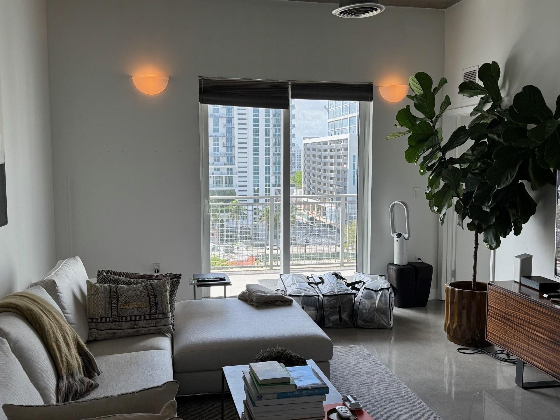455 NE 25th Street, Unit 902, Miami, FL 33137 Photo
