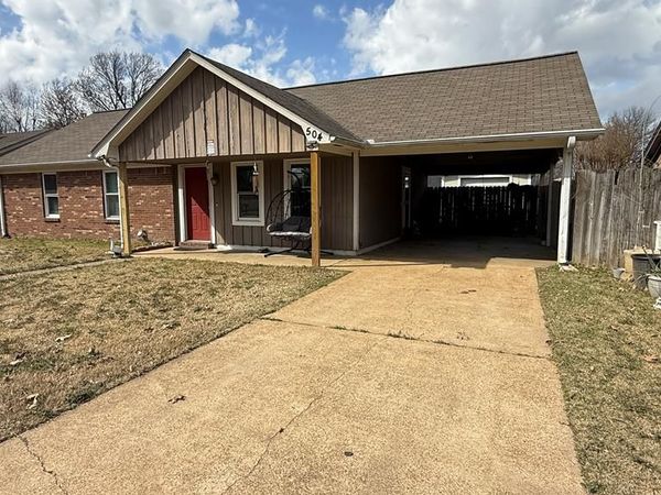 504 Meredith Drive, Marion, AR 72364