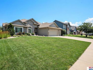 6215 N 153 Street , Omaha, NE 68116