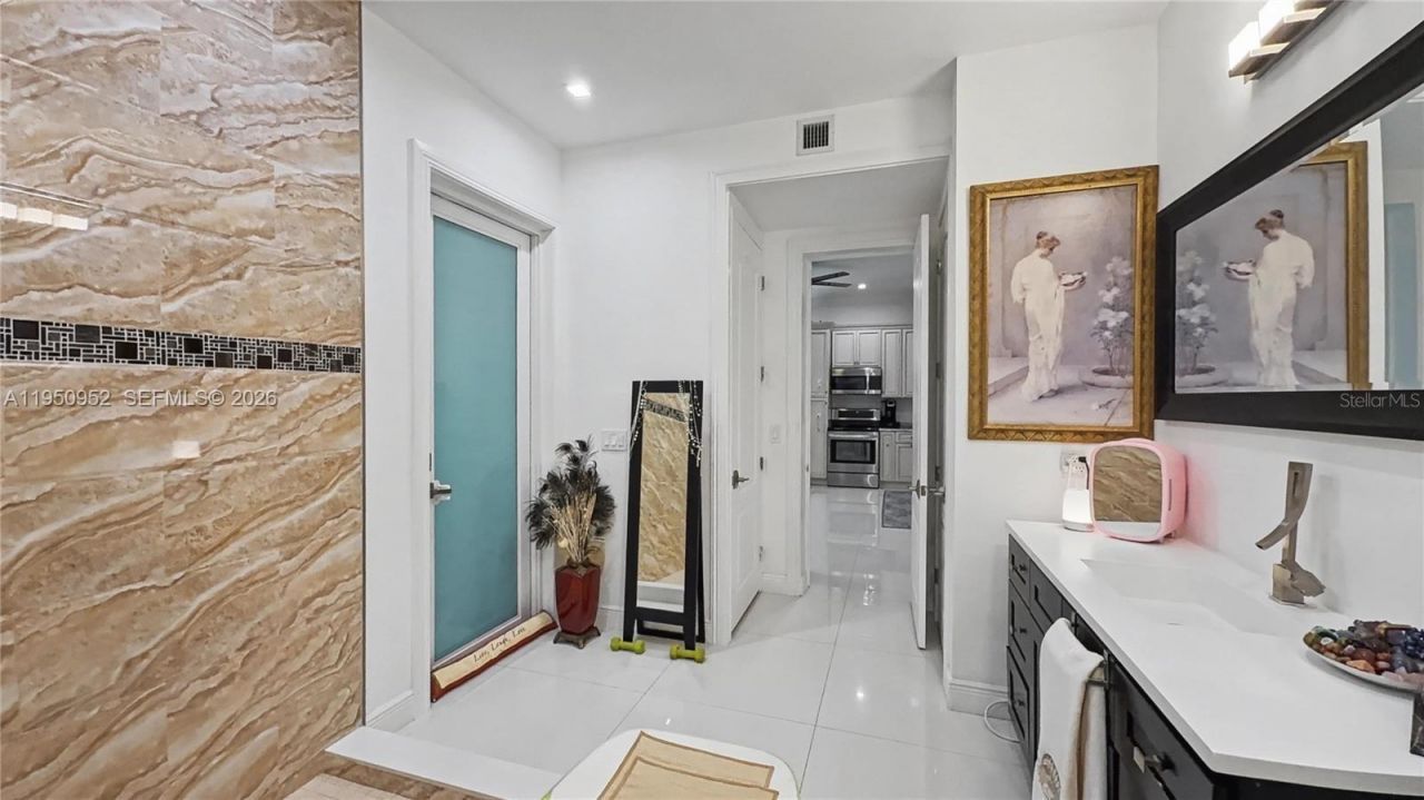 34 Seagate Beach, Unit #34, Key Largo, FL 33037 Photo