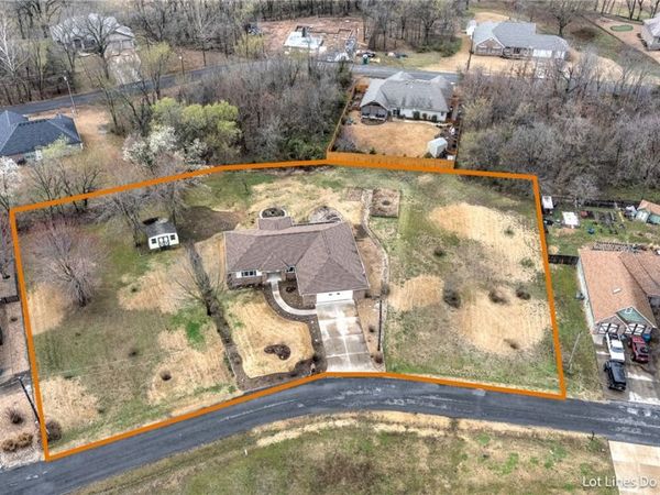 10 Dunipace Drive , Bella Vista, AR 72715