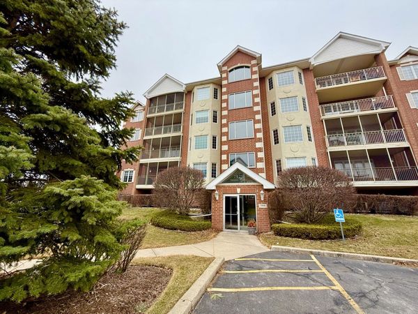 7928 Trinity Circle , Unit 2NW, Tinley Park, IL 60487